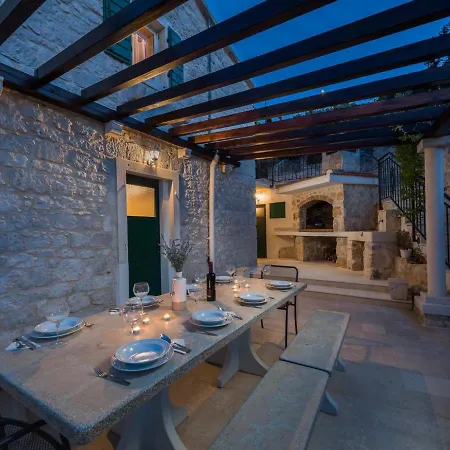 Luka Brac Villa Lozisce