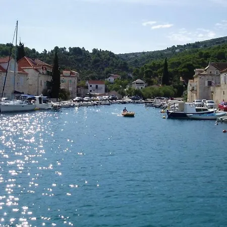 Villa Luka Brac Lozisce